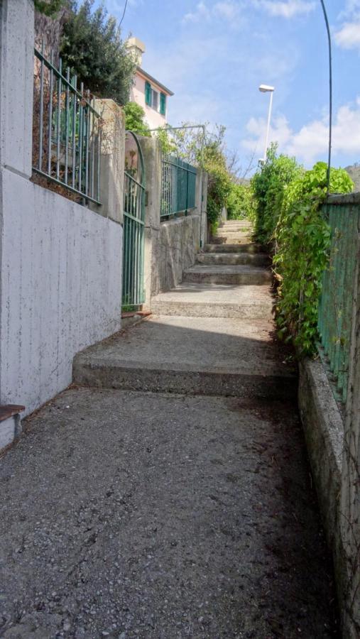 Bed and Breakfast La Casa Dei Limoni Генуя Экстерьер фото